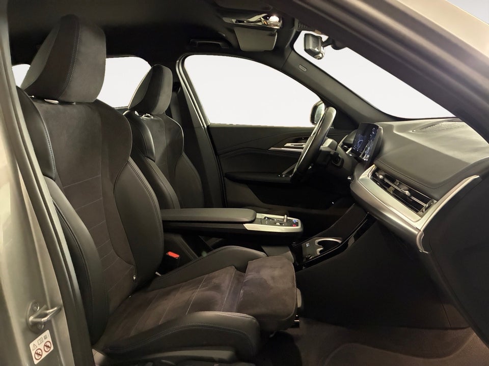 BMW iX1 xDrive30 M-Sport Premium 5d