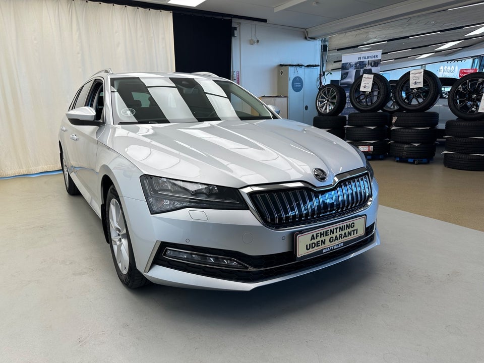 Skoda Superb 1,4 TSi iV Combi DSG 5d