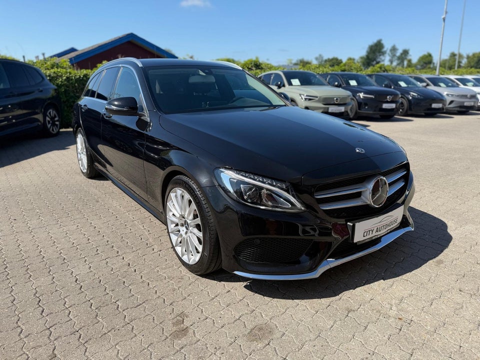 Mercedes C200 2,0 AMG Line stc. aut. 5d