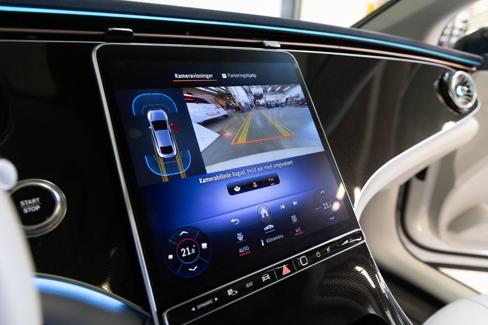 Mercedes EQE300 AMG Line 4d