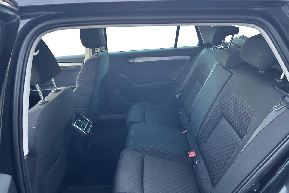 Skoda Superb 1,5 TSi 150 Intro Edition Combi DSG 5d