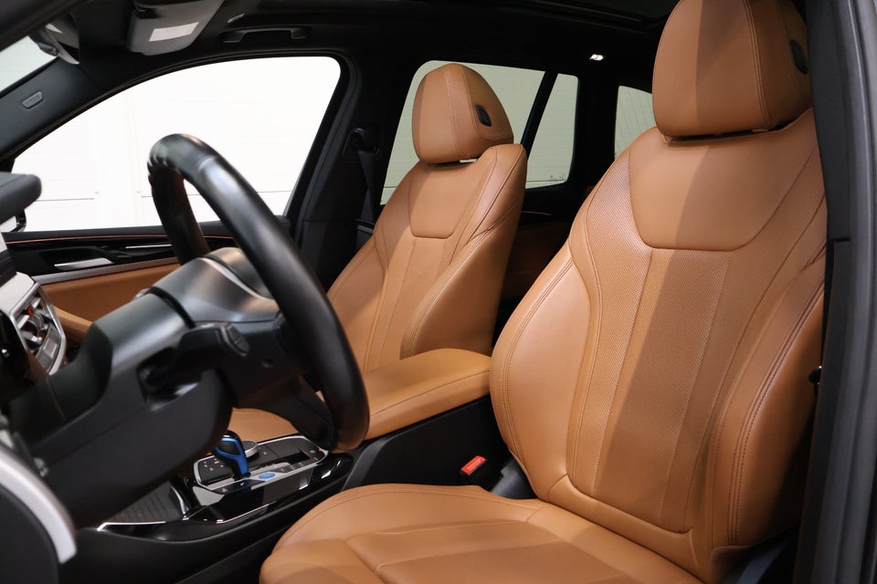 BMW iX3 Charged M-Sport 5d