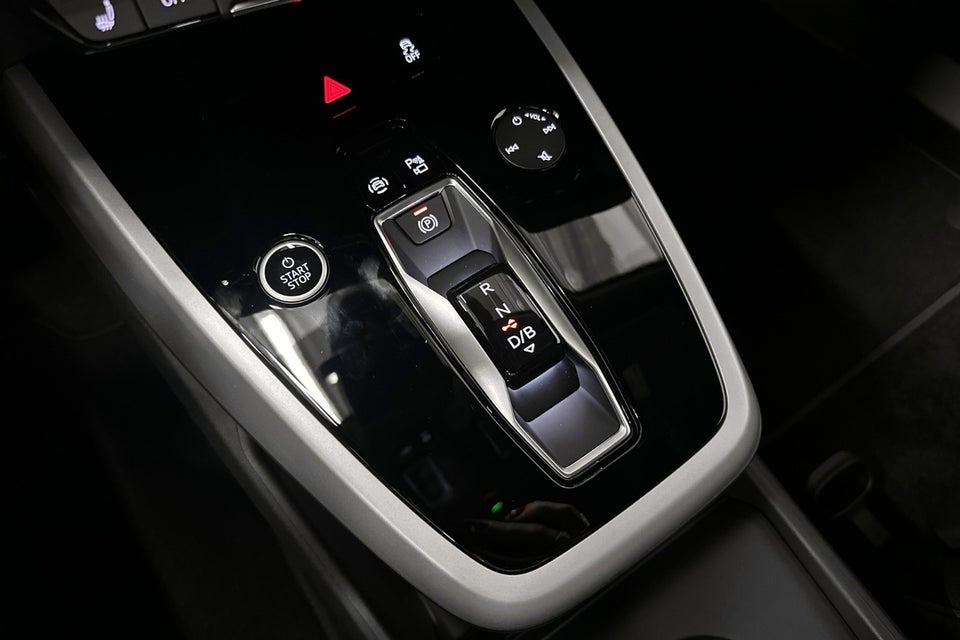 Audi Q4 e-tron 40 Progress 5d