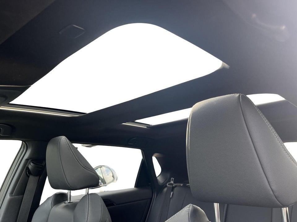 Toyota bZ4X Active Design 5d