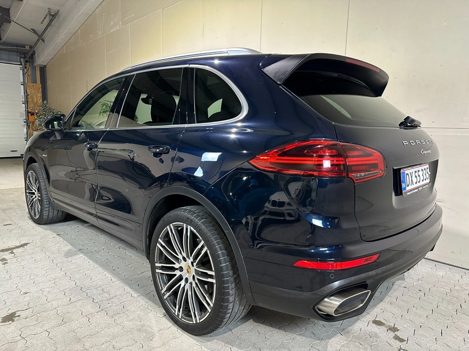 Porsche Cayenne 3,0 D Tiptr. 5d