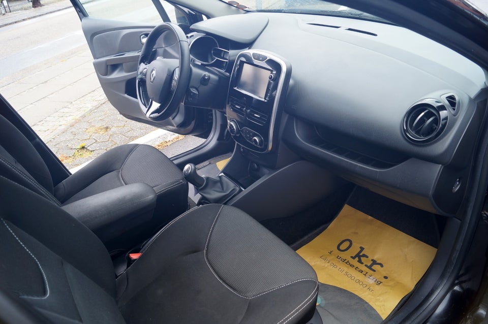 Renault Clio IV 1,5 dCi 75 Expression Sport Tourer 5d