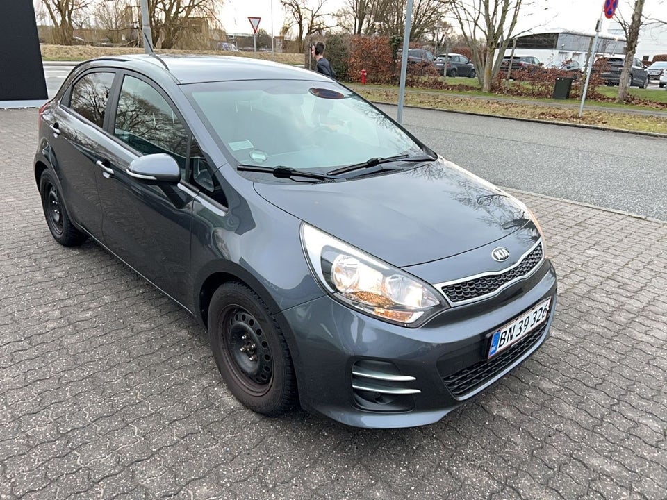 Kia Rio 1,2 CVVT Premium 5d