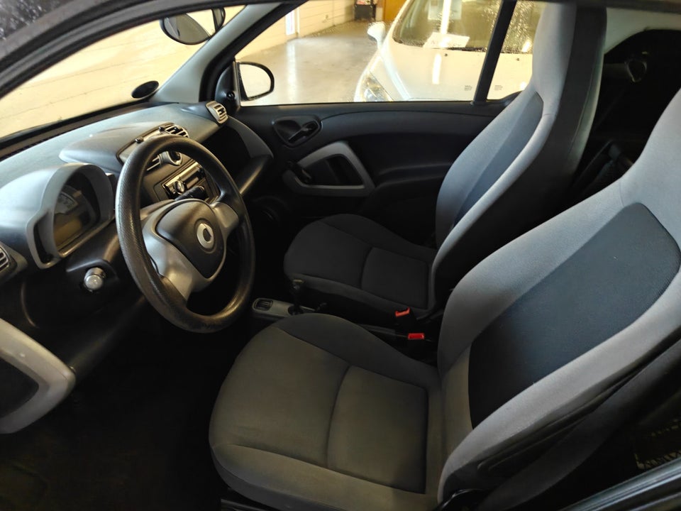 Smart Fortwo Coupé 0,8 CDi Pure aut. 3d