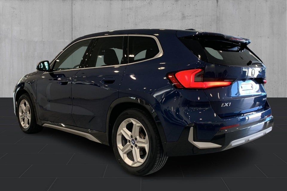 BMW iX1 xDrive30 5d