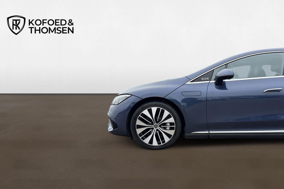 Mercedes EQE300 Electric Art 4d