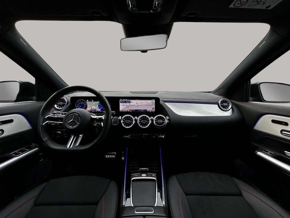 Mercedes EQA300 AMG Line 4Matic 5d