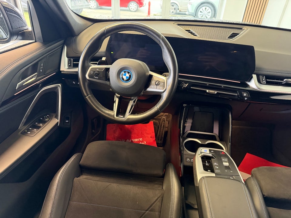 BMW iX1 xDrive30 M-Sport Premium 5d