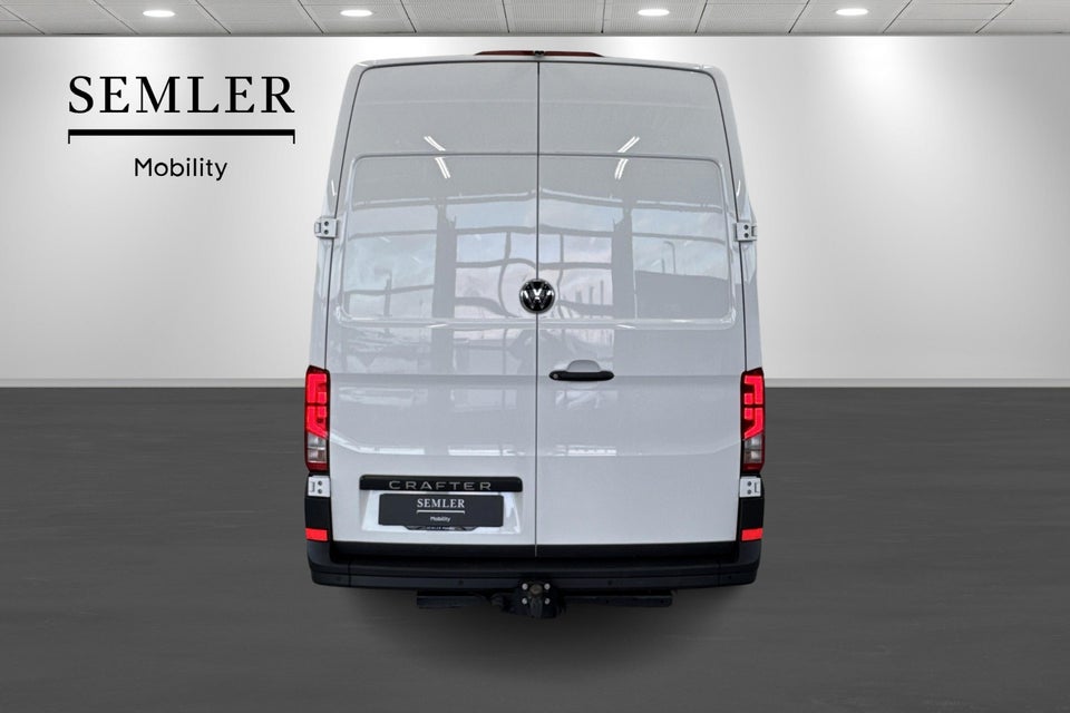 VW Crafter 35 2,0 TDi 177 Kassevogn L3H2 aut.