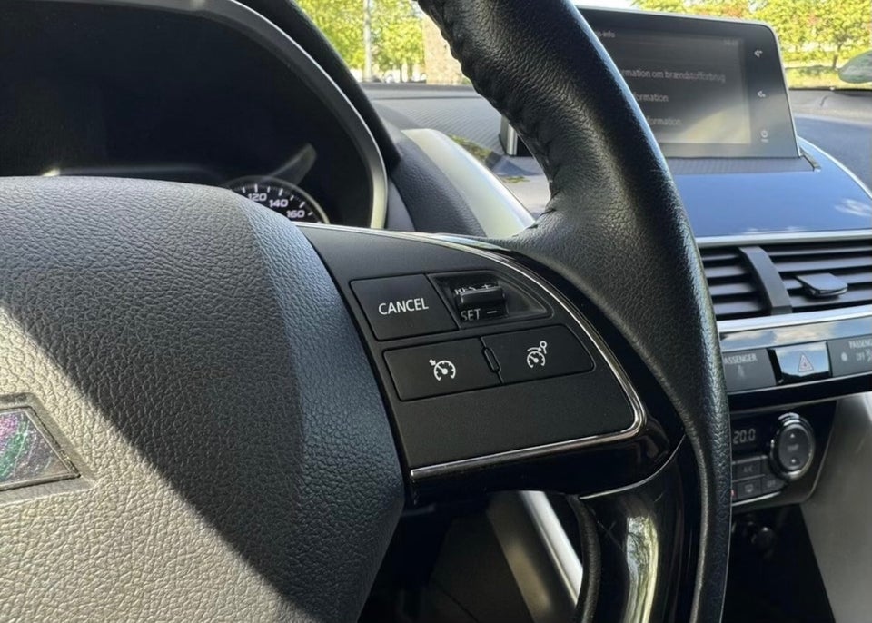 Mitsubishi Eclipse Cross 1,5 T 163 Intense+ 5d