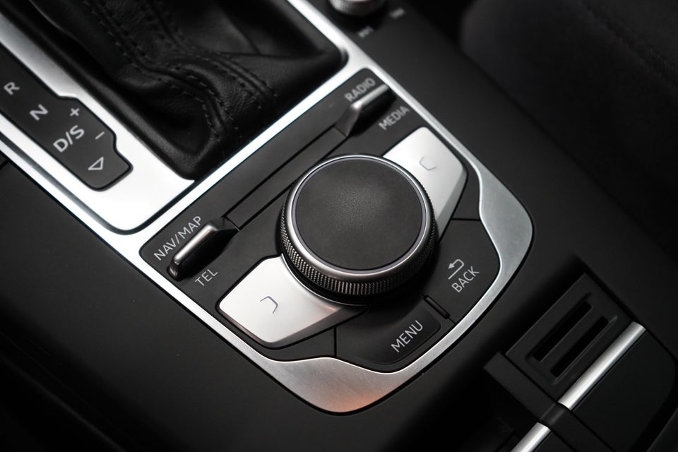 Audi A3 40 TFSi Sport Sportback quattro S-tr. 5d