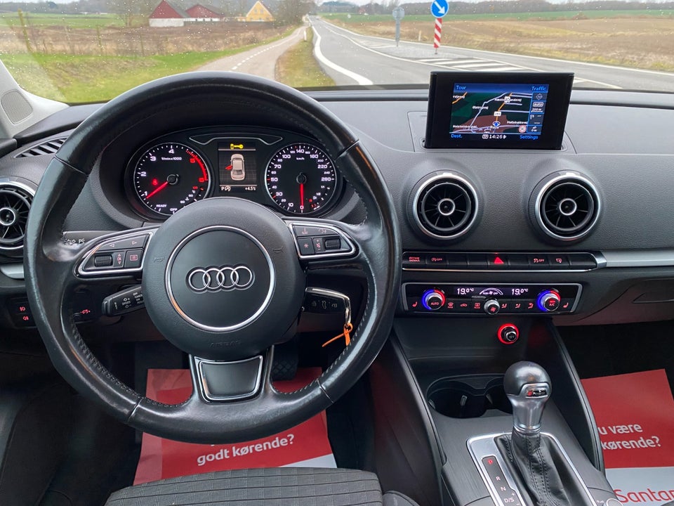 Audi A3 2,0 TDi 150 Sport S-tr. 4d
