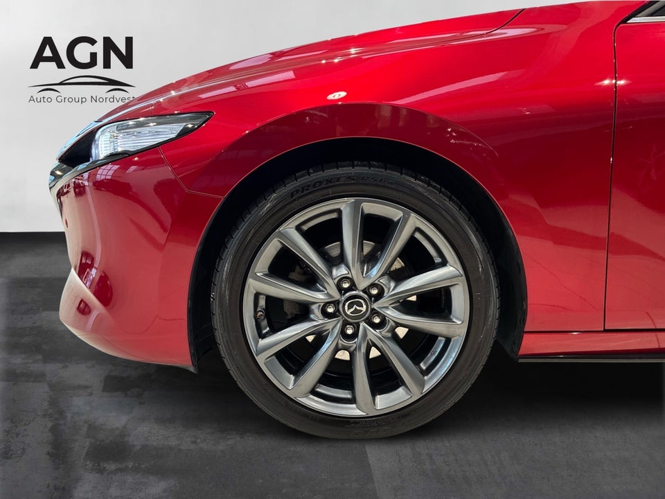 Mazda 3 2,0 e-SkyActiv-G 150 Cosmo aut. 4d