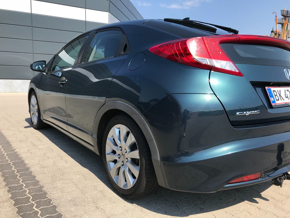 Honda Civic 1,4 i-VTEC Sport 5d