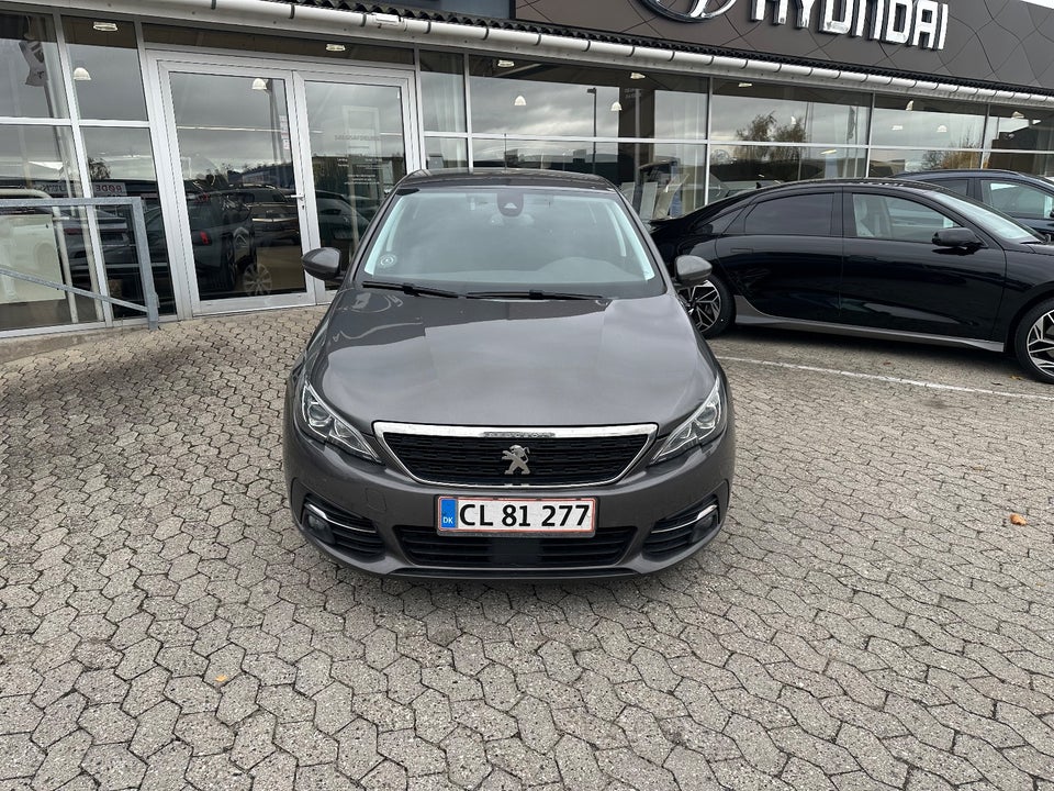 Peugeot 308 1,5 BlueHDi 130 Style 5d