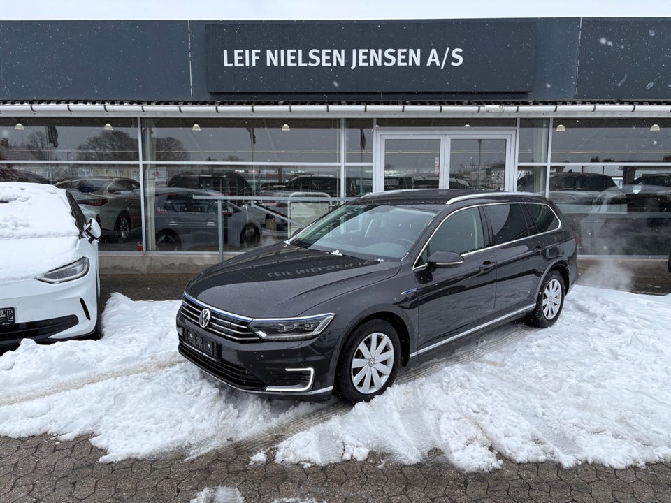 VW Passat 1,4 GTE Variant DSG 5d