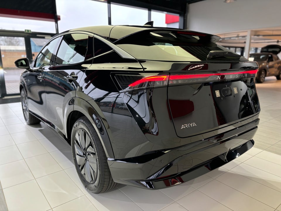 Nissan Ariya 63 Engage 5d