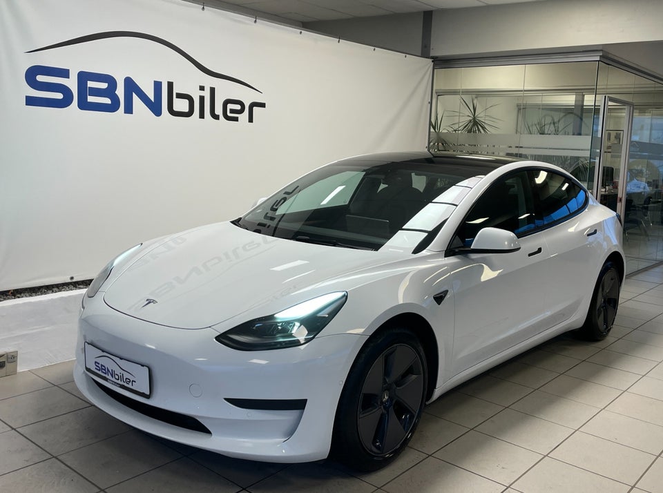 Tesla Model 3 RWD 4d