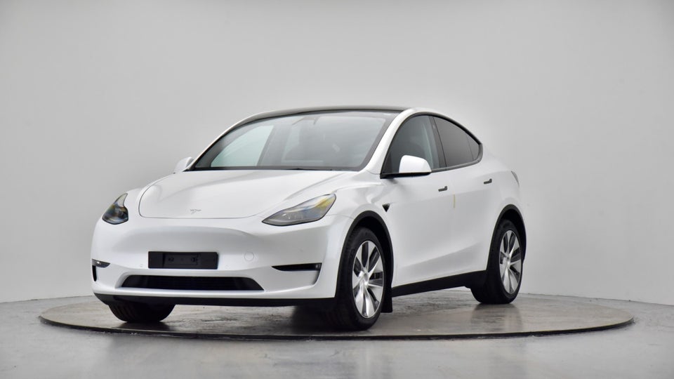 Tesla Model Y Long Range AWD 5d