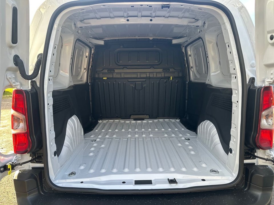 Citroën Berlingo 1,5 BlueHDi 130 L1 MasterLine EAT8 Van