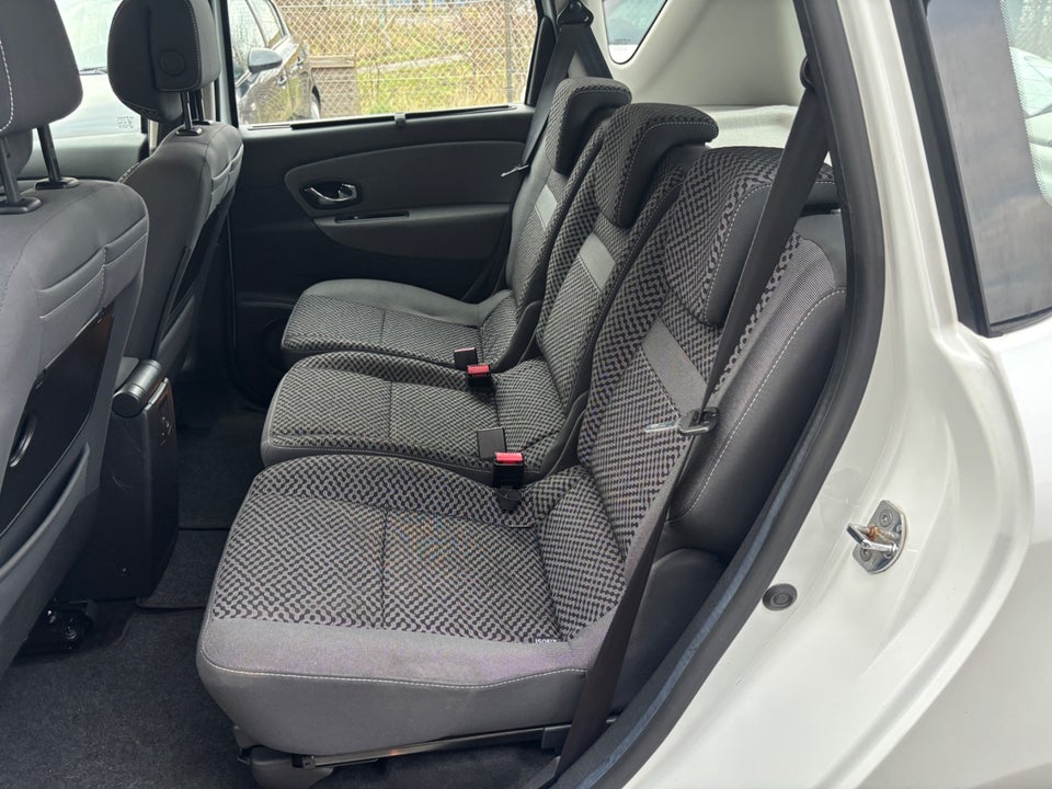 Renault Scenic III 1,5 dCi 95 Authentique 5d