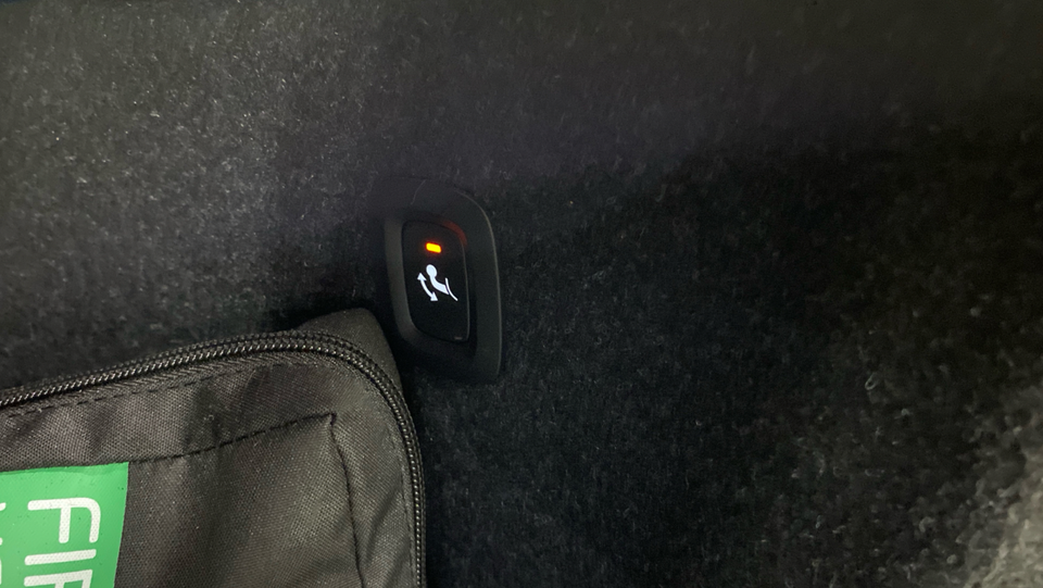 Volvo XC40 P6 ReCharge Core 5d