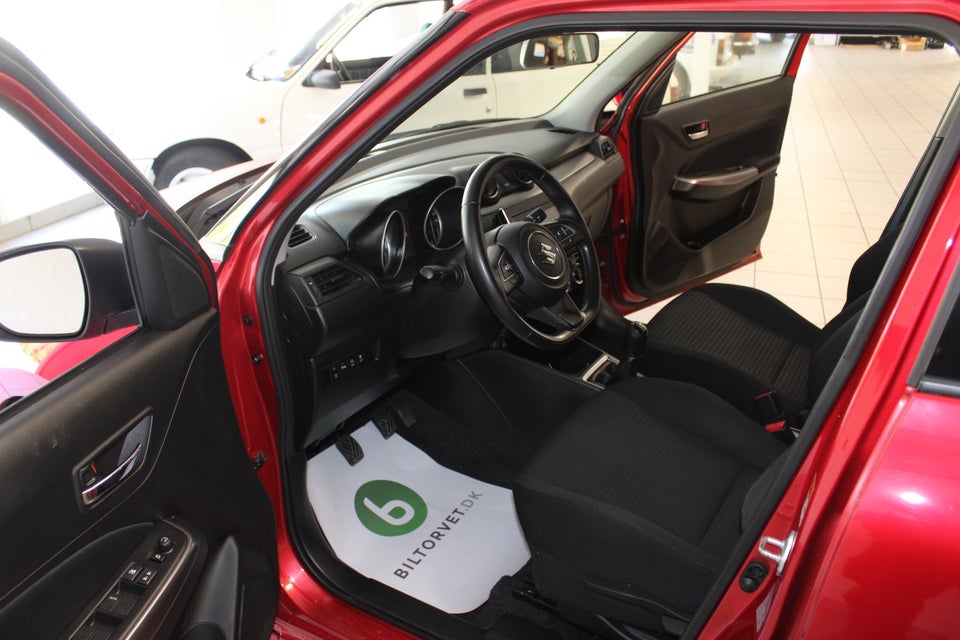 Suzuki Swift 1,2 mHybrid Exclusive 5d