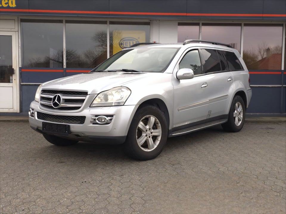 Mercedes GL320 3,0 CDi aut. 4Matic Van 5d