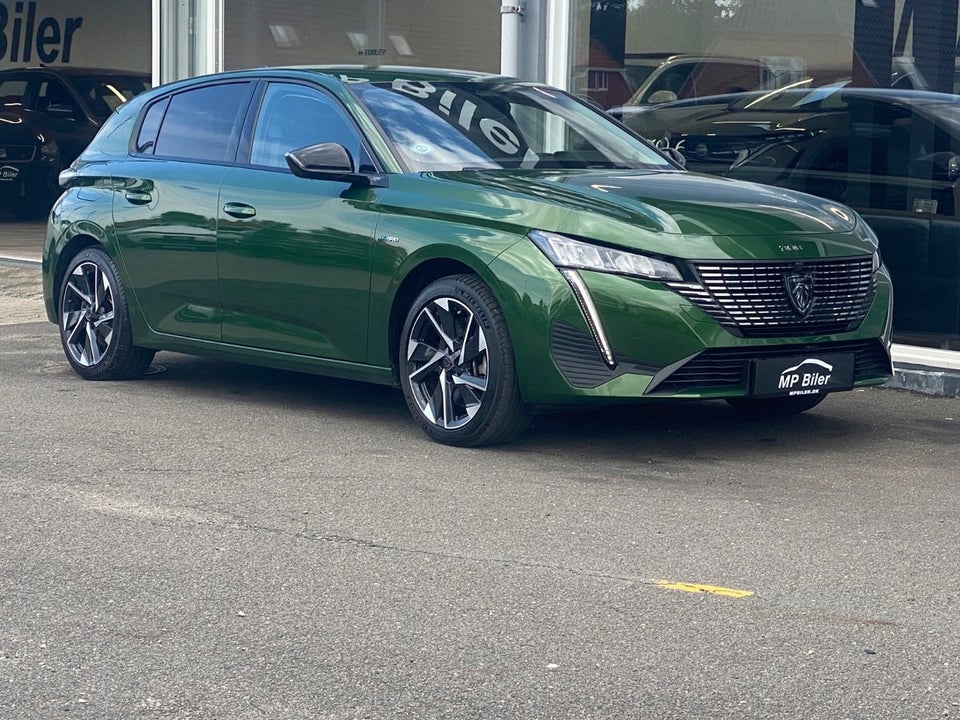 Peugeot 308 1,6 Hybrid First Selection EAT8 5d