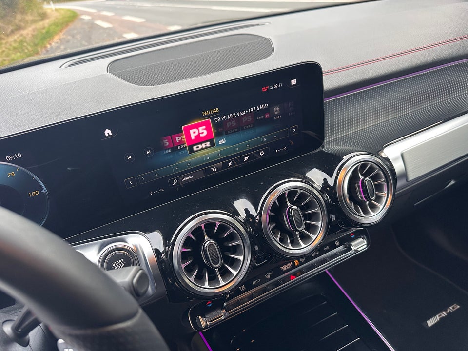 Mercedes EQB250+ AMG Line 5d