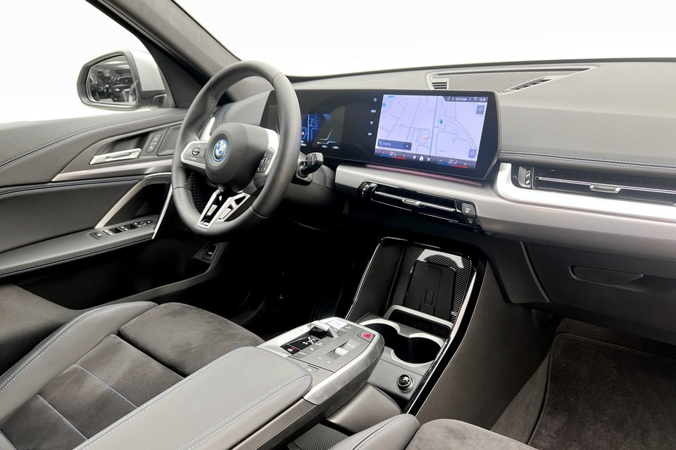 BMW iX1 eDrive20 M-Sport 5d