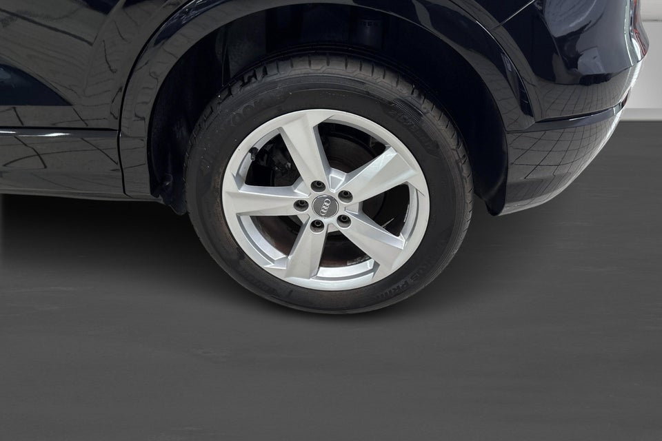 Audi Q2 35 TFSi Sport Prestige 5d