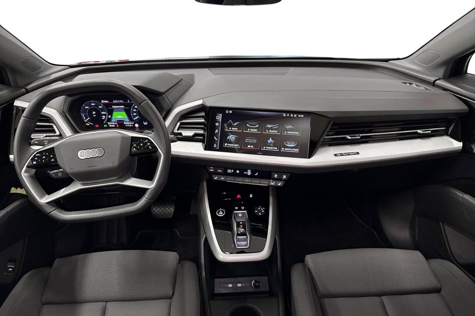 Audi Q4 e-tron 45 Progress 5d