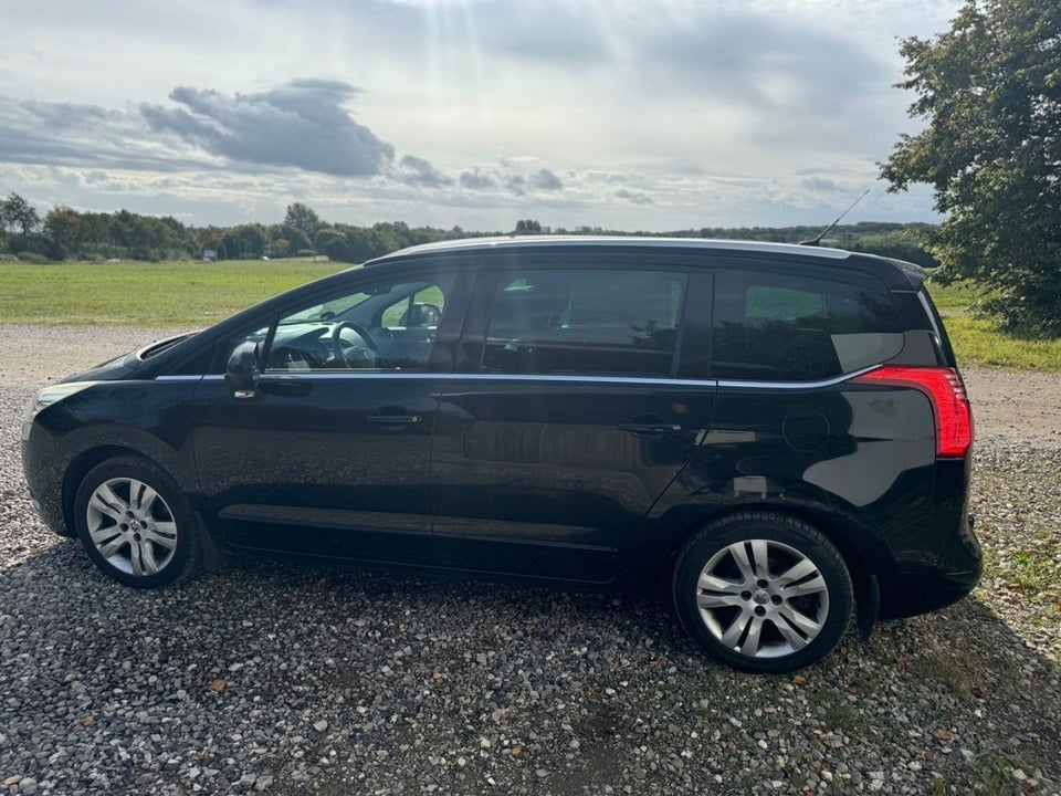 Peugeot 5008 1,6 THP 156 Active 7prs 5d