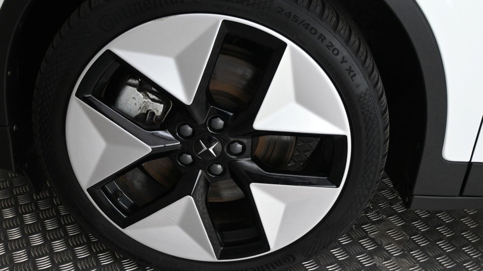 Polestar 2 Long Range 5d