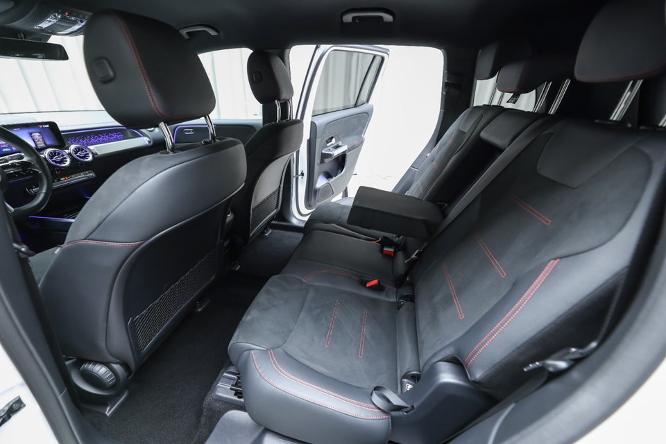 Mercedes EQB250+ AMG Advance 5d