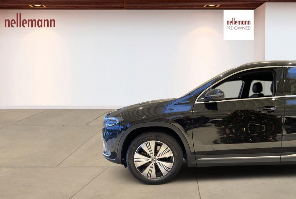 Mercedes EQA300 Progressive 4Matic 5d