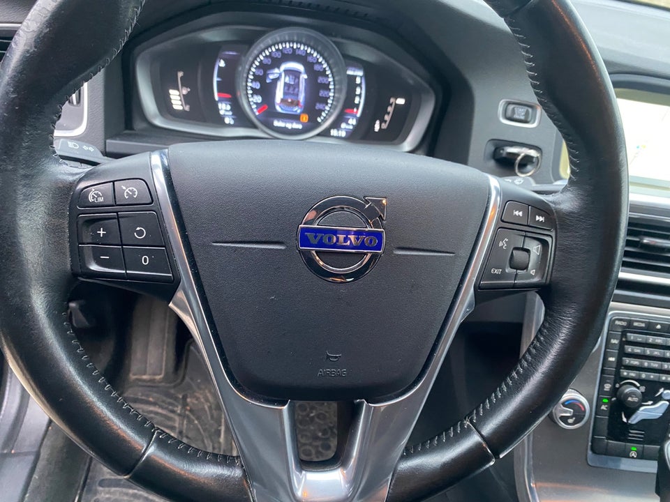 Volvo V60 2,0 D4 190 Summum aut. Van 5d