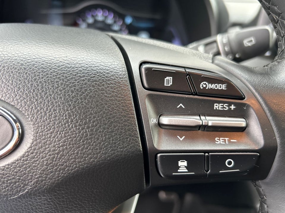 Hyundai Kona 64 EV Essential 5d