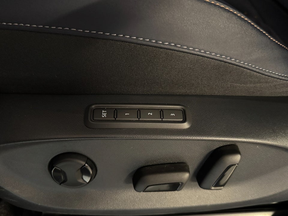 Cupra Tavascan 77 VZ Adrenaline 5d