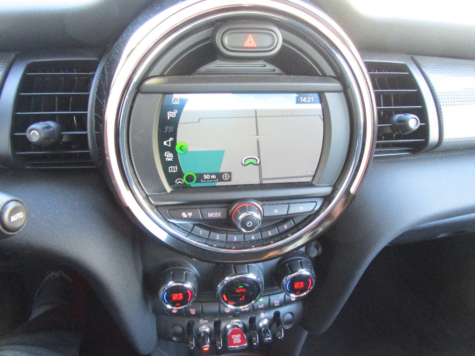 MINI Cooper 1,5 Essential aut. 5d