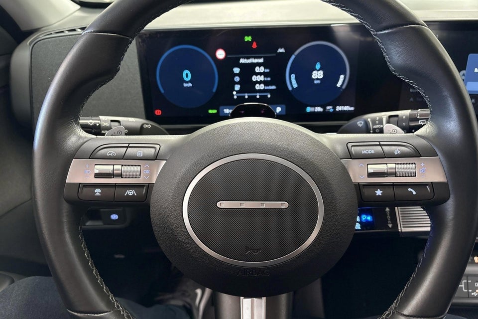 Hyundai Kona 48 EV Essential 5d
