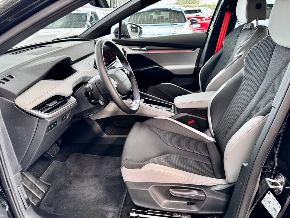 Skoda Elroq 85 iV Lodge 5d