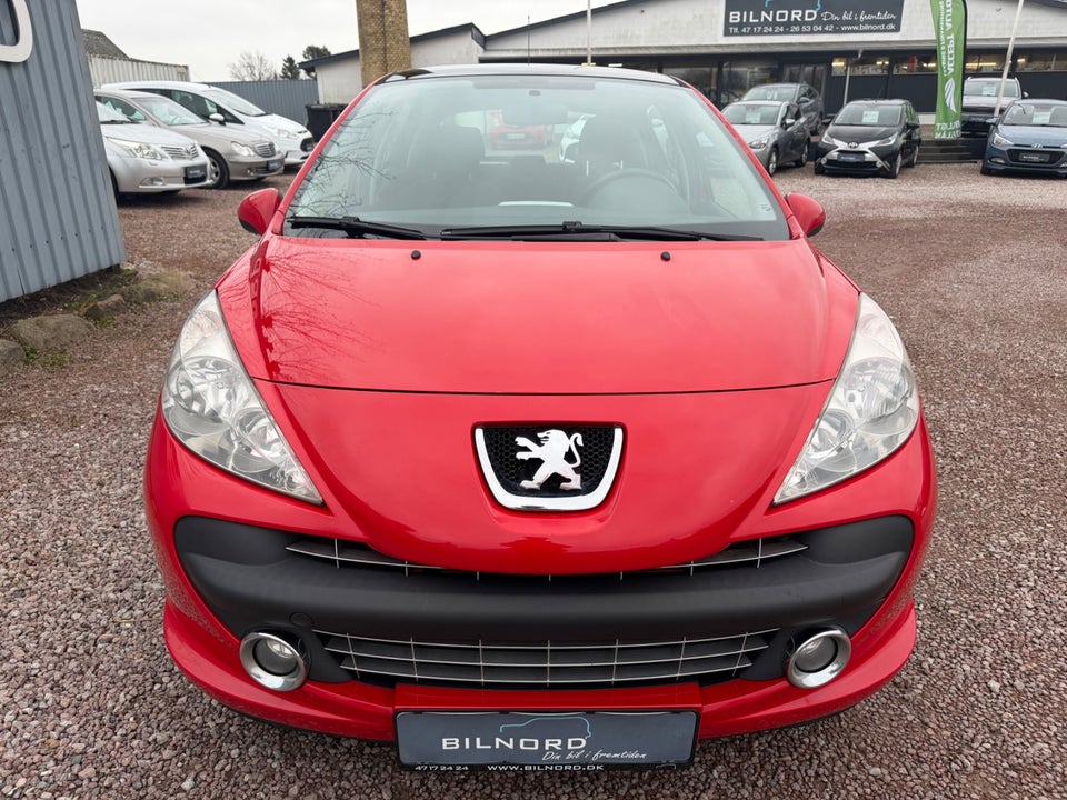 Peugeot 207 1,6 VTi S16 5d