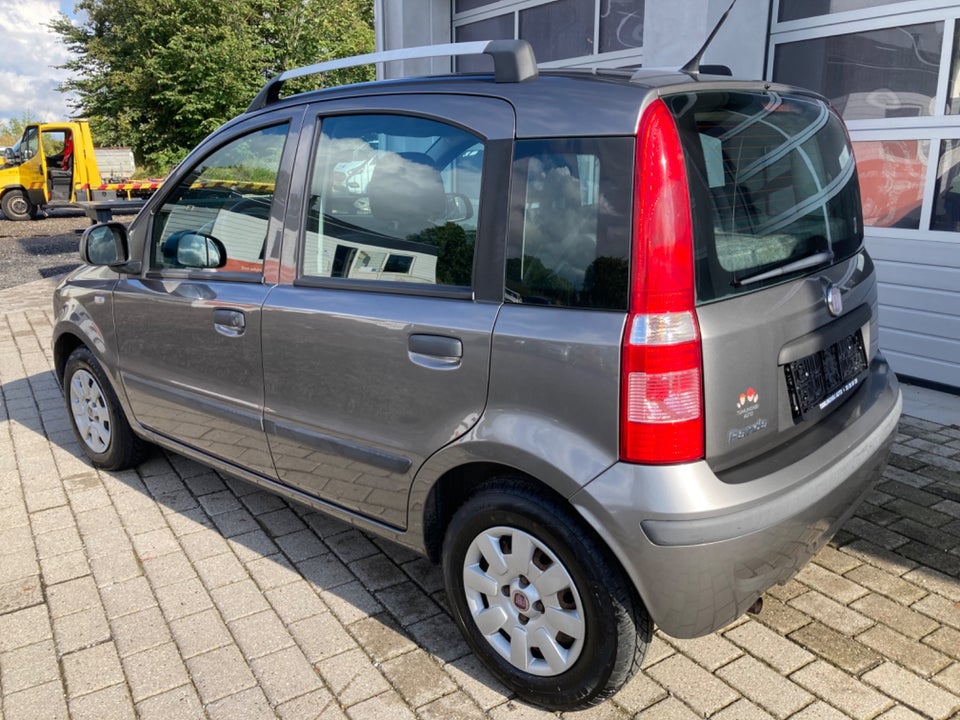 Fiat Panda 1,2 69 Dynamic 5d