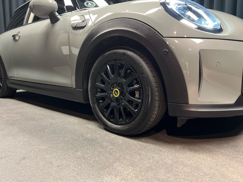MINI Cooper SE Edition Premium Plus 3d